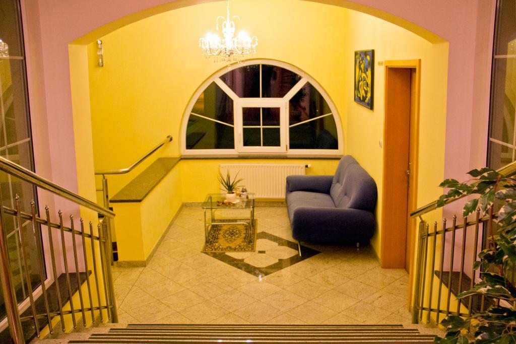 Guesthouse Jug Blato Екстер'єр фото